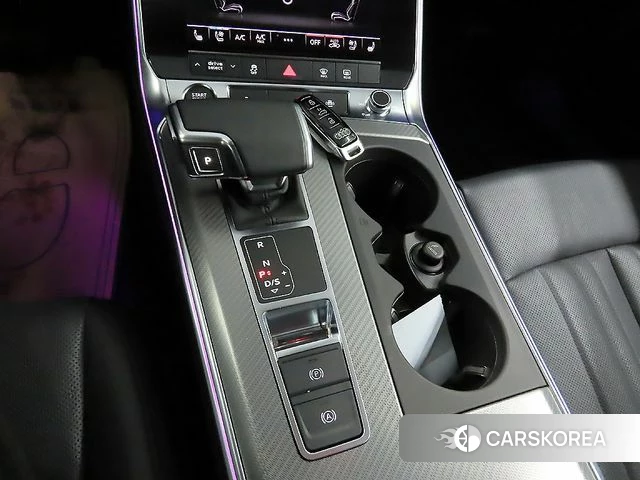 Audi A6 (C8) 2021 Белый из Кореи, фото 2