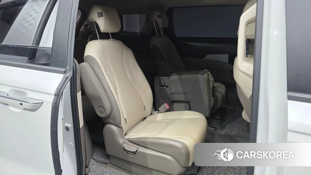 Kia Carnival 4th generation 2022 Белый из Кореи, фото 2