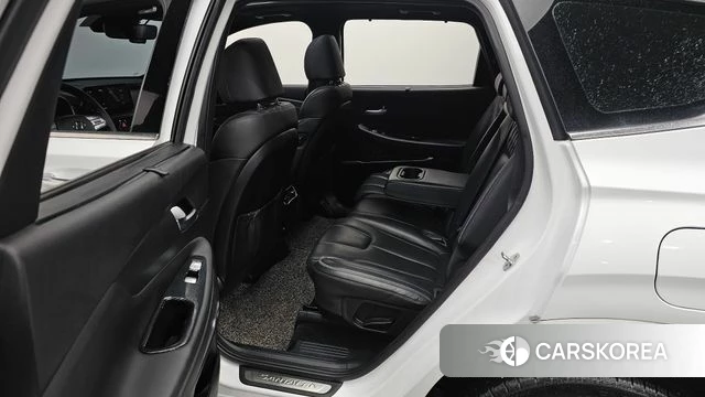 Hyundai The New Santa Fe 2021 Белый из Кореи, фото 2