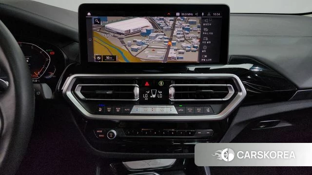 BMW X3 (G01) 2022 Белый из Кореи, фото 2