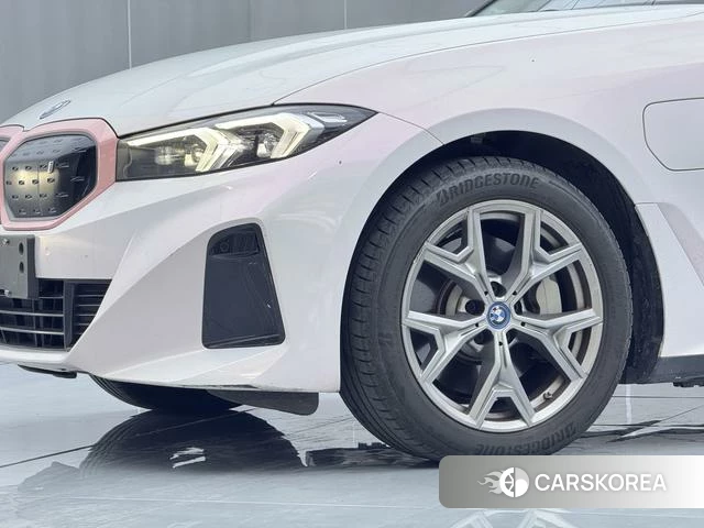 BMW i3 2024 Другой из Китая, фото 2