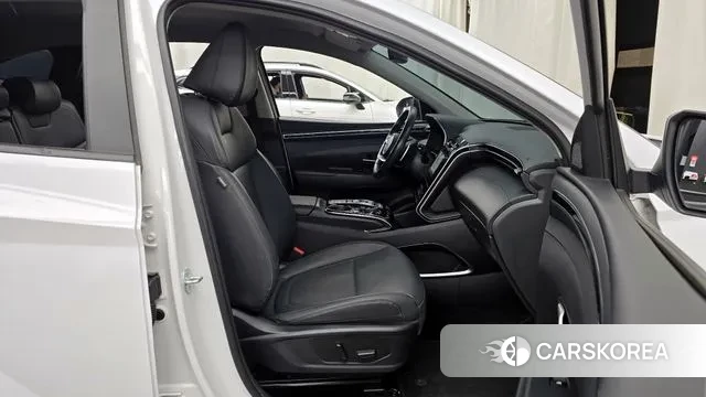 Hyundai Tucson (NX4) 2023 Белый из Кореи, фото 2