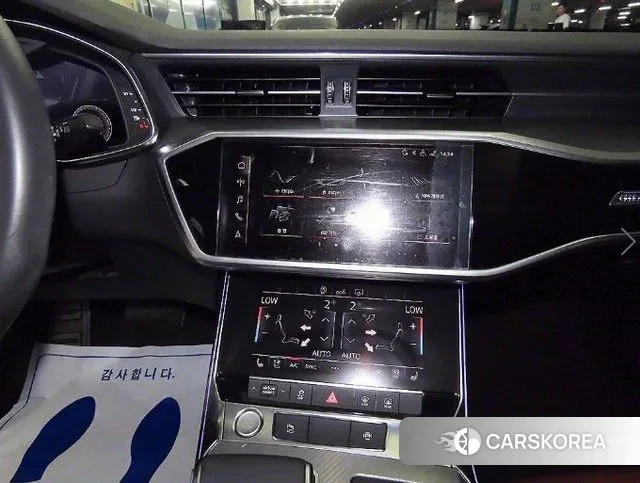 Audi A6 (C8) 2020 Белый из Кореи, фото 2