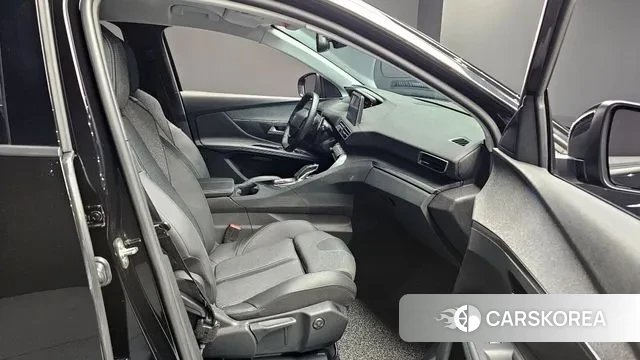 Peugeot 3008 second generation 2022 Черный из Кореи, фото 2