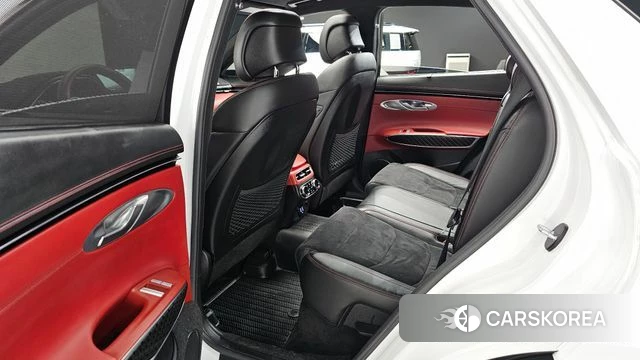 Genesis GV70 2022 Белый из Кореи, фото 2