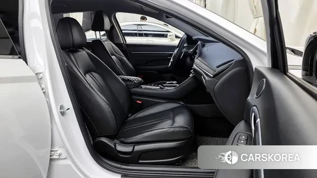 Hyundai Sonata (DN8) 2022 Белый из Кореи, фото 2