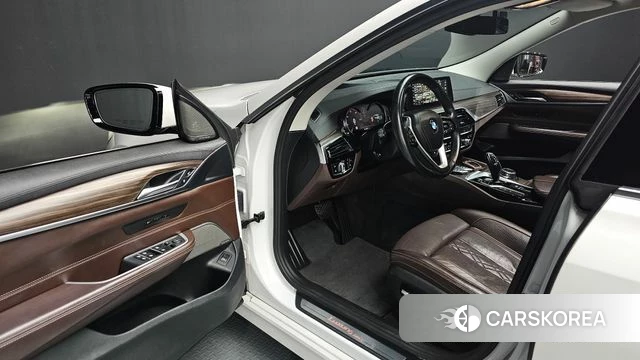 BMW 6 Series GT (G32) 2018 Белый из Кореи, фото 2