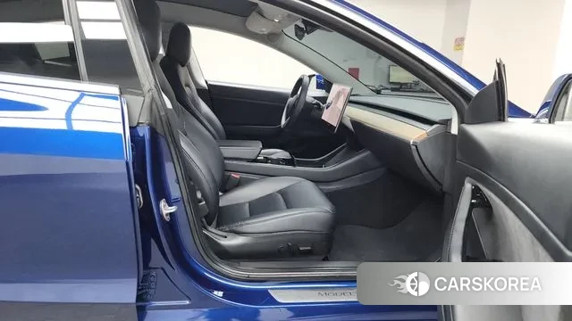 Tesla Model 3 2020 Синий из Кореи, фото 2