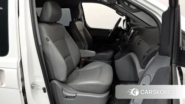 Hyundai The New Grand Starex 2020 Белый из Кореи, фото 2