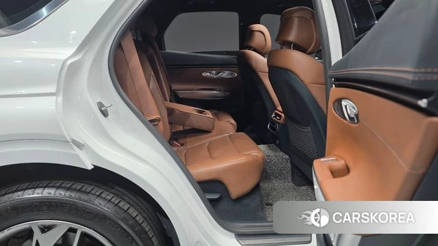 Genesis GV70 2022 Белый из Кореи, фото 2