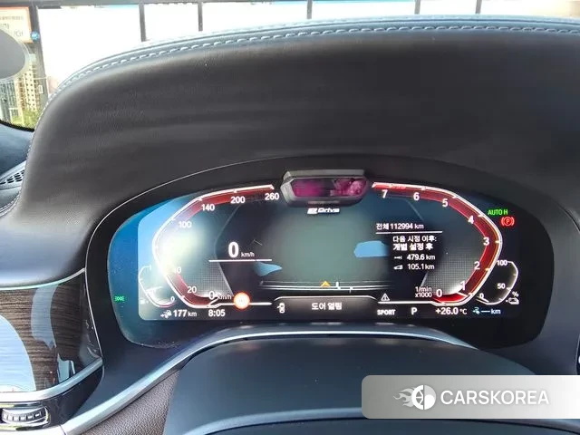 BMW 7 Series (G11) 2021 Серебристо-серый из Кореи, фото 2