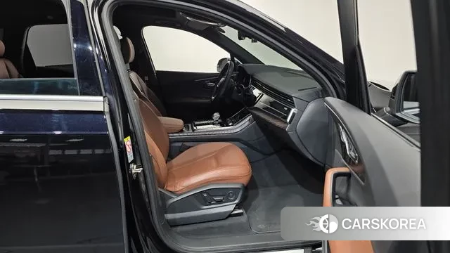 Audi Q7 (4M) 2021 Черный из Кореи, фото 2