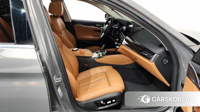 BMW 5 Series (G30) id 3866479 из Кореи 2