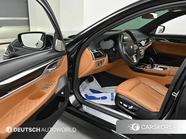 BMW 7 Series (G11) 2022 Черный из Кореи, фото 2