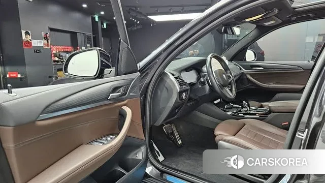 BMW X3 (G01) 2023 Серый из Кореи, фото 2