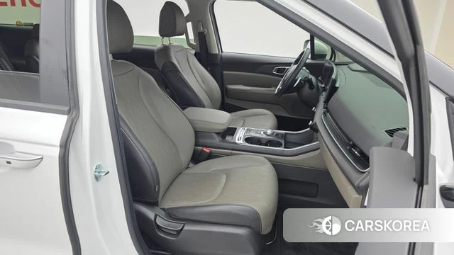 Kia The New Carnival 4th Generation 2024 Белый из Кореи, фото 2