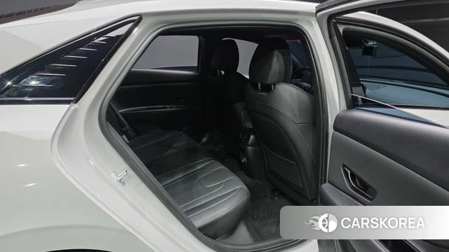 Hyundai The New Avante (CN7) 2026 Серебристо-серый из Кореи, фото 2