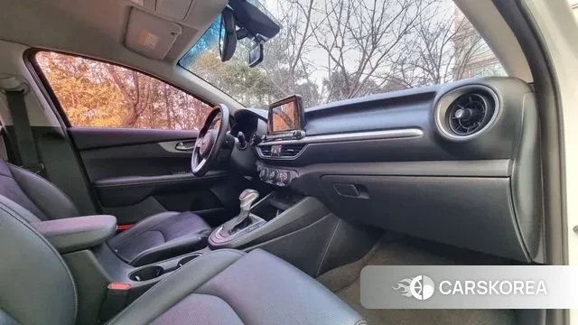 Kia Come New K3 2019 Белый из Кореи, фото 2