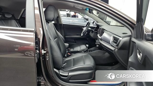 Kia Stonic 2018 Коричневый из Кореи, фото 2