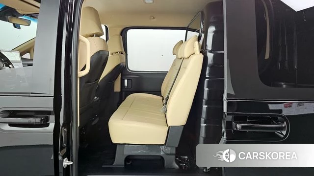 Hyundai Staria 2025 Черный из Кореи, фото 2