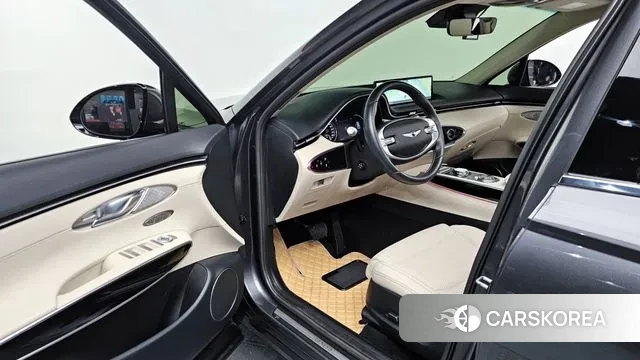Genesis GV70 2021 Серый из Кореи, фото 2