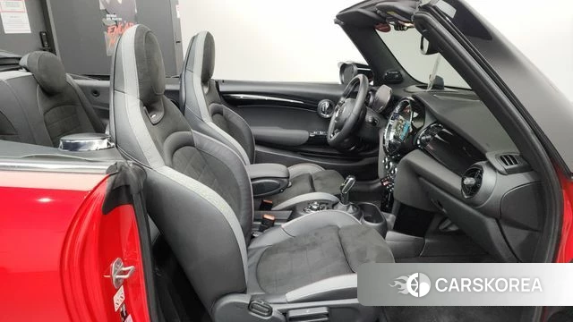 Mini Cooper S Convertible 2024 Красный из Кореи, фото 2