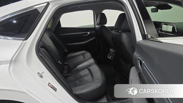 Hyundai Sonata (DN8) 2022 Белый из Кореи, фото 2