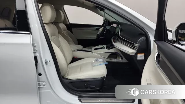 Hyundai The New Grandeur IG Hybrid 2022 Белый из Кореи, фото 2