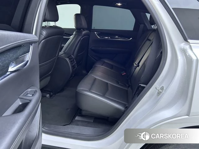 Cadillac XT5 2021 Белый из Китая, фото 2