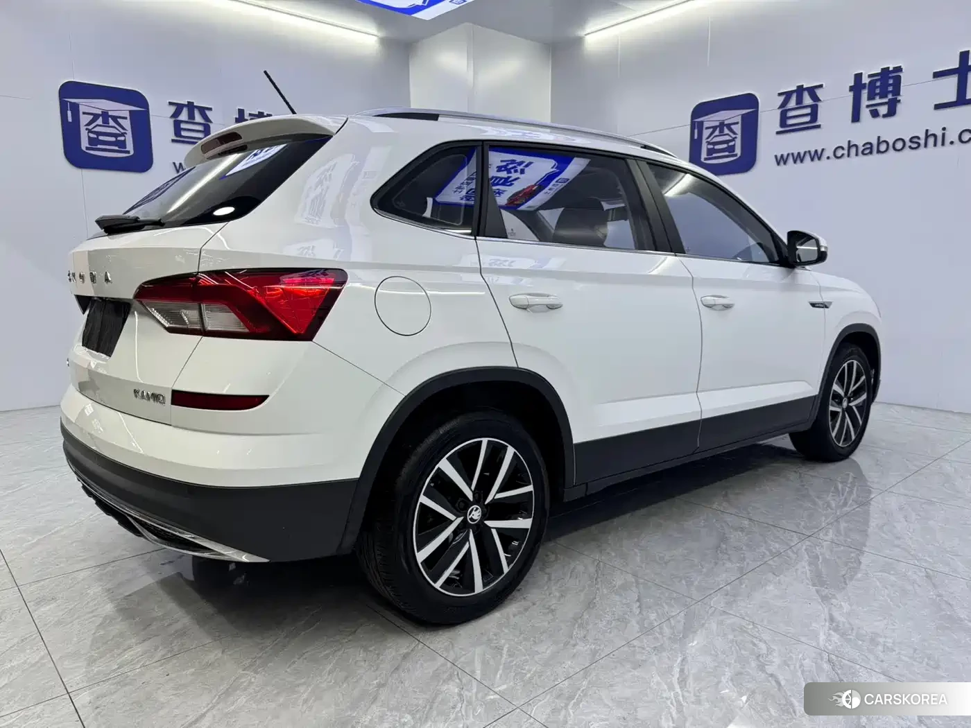 Skoda Komick 2023 Белый из Китая, фото 2