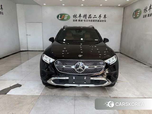 Mercedes-Benz GLC 2026 Черный из Китая, фото 2