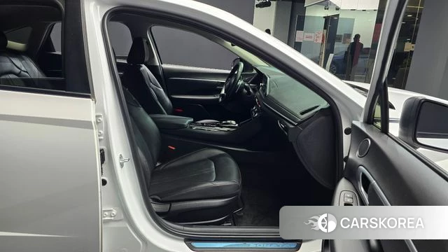 Hyundai Sonata (DN8) 2020 Белый из Кореи, фото 2