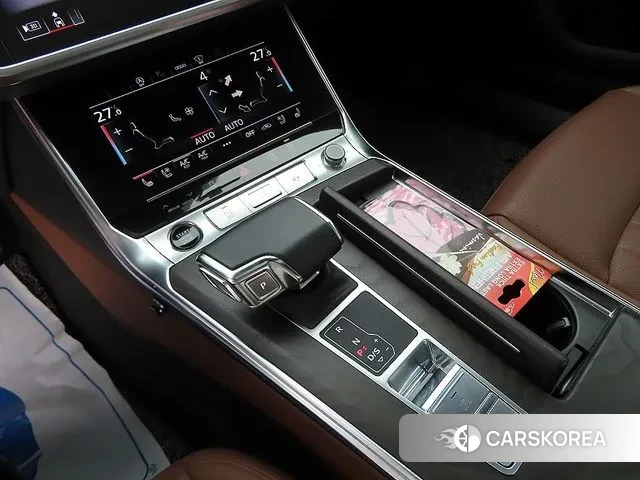 Audi A6 (C8) 2021 Черный из Кореи, фото 2