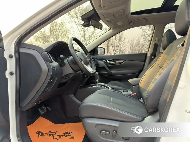 Nissan Qijun 2023 Белый из Китая, фото 2