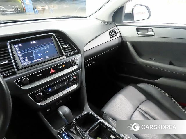 Hyundai Sonata New Rise 2018 Белый из Кореи, фото 2