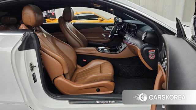 Mercedes-Benz E-Class W213 2018 Белый из Кореи, фото 2