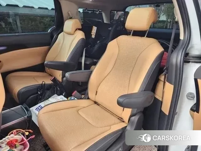 Kia Carnival 4th generation 2023 Белый из Кореи, фото 2