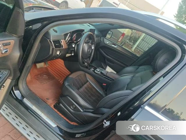 Mercedes-Benz GLE (import) 2018 Черный из Китая, фото 2