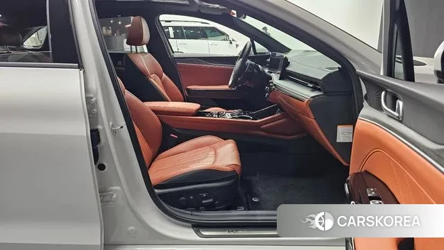 Kia The New K5 Hybrid 3rd generation 2025 Белый из Кореи, фото 2