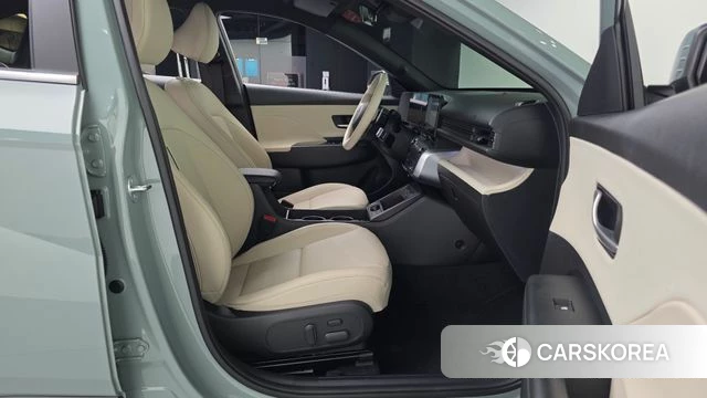 Hyundai Kona (SX2) 2025 Синий нефрит из Кореи, фото 2