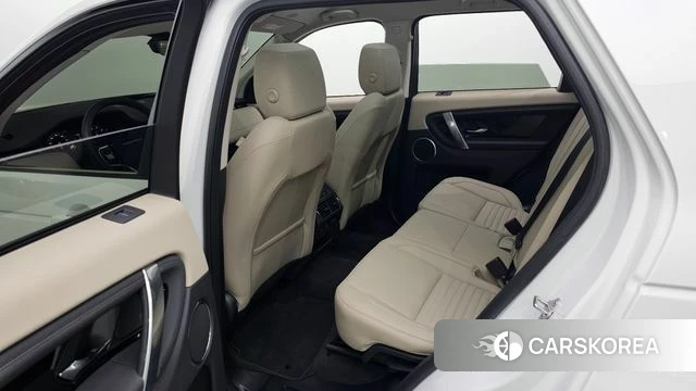 Land Rover Discovery Sports 2nd Generation 2025 Белый из Кореи, фото 2