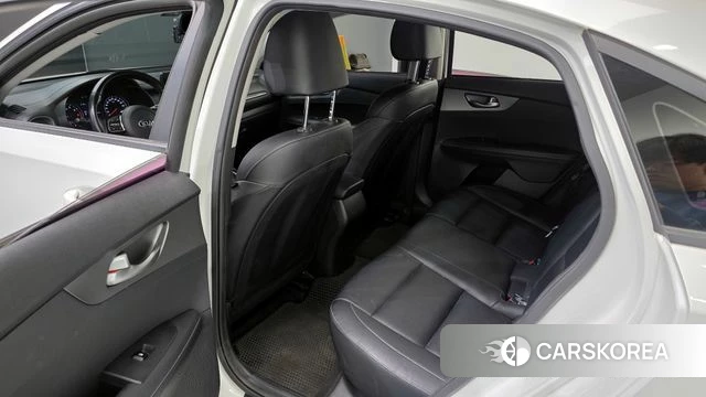 Kia Come New K3 2018 Белый из Кореи, фото 2