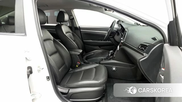 Hyundai The New Avante AD 2019 Белый из Кореи, фото 2