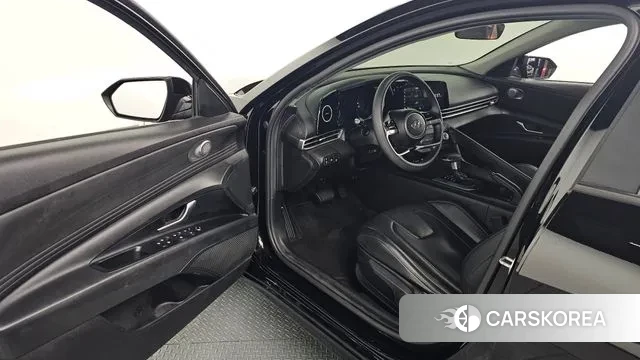 Hyundai Avante (CN7) 2021 Черный из Кореи, фото 2