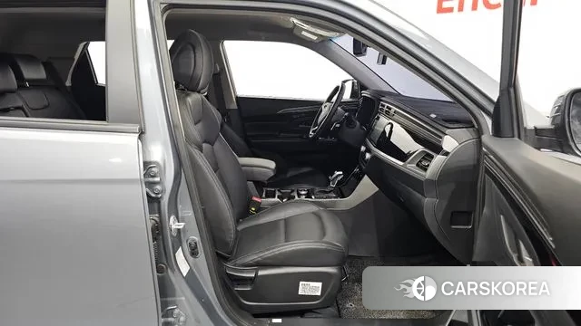 Ssangyong Beautiful Korando 2019 Серый из Кореи, фото 2