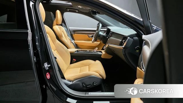 Volvo S90 2020 Черный из Кореи, фото 2