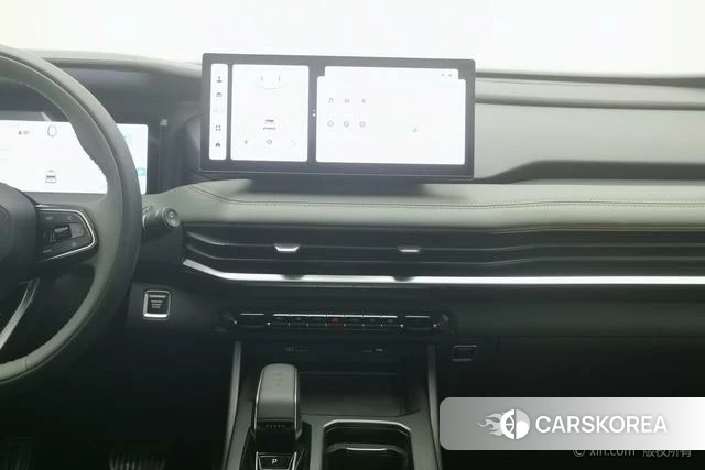Geely Automobile Haoyue L 2025 Белый из Китая, фото 2