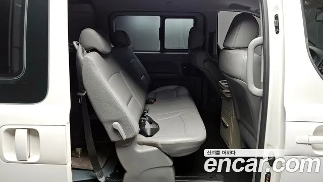 Hyundai The New Grand Starex 2019 Белый из Кореи, фото 2