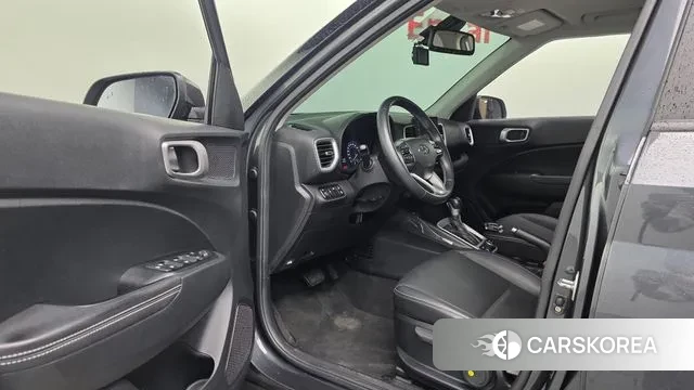 Hyundai Venue 2022 Серый из Кореи, фото 2