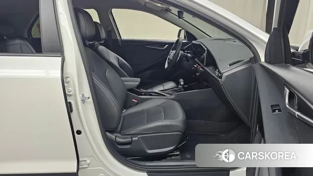 Kia Di Ol Nu Niro 2022 Белый из Кореи, фото 2